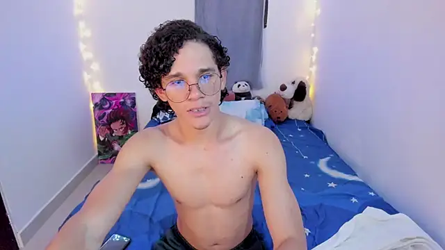 Tom Blues online show from March 3, 12:50 am