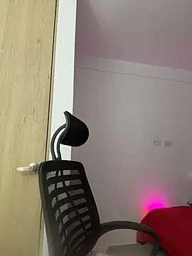 aliciia 23 online show from February 27, 1:27 am