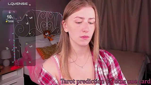 Snapshot of VesperaCeleste chatting on September 12, 5:40 am VesperaCeleste online show from September 12, 5:40 am