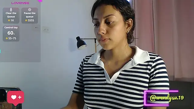 WendySuns  online show from September 15, 6:41 pm