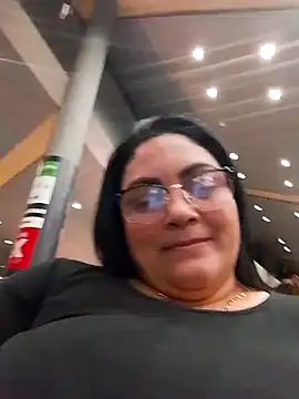 tiffany Johnson1 online show from October 21, 11:16 pm