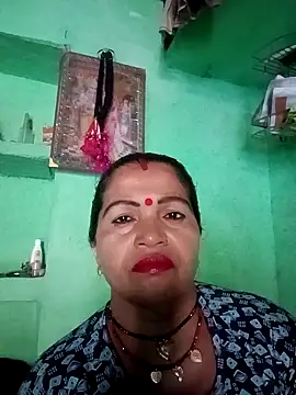 Manavi x online show from October 28, 7:45 am