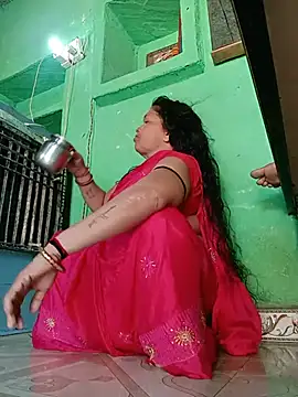Manavi x online show from June 25, 9:14 am