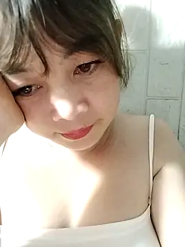 Lyly nuce online show from October 7, 4:48 pm