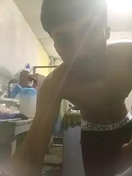 Snapshot of Bebicho14 chatting on November 11, 3:50 am Bebicho14 online show from November 11, 3:50 am