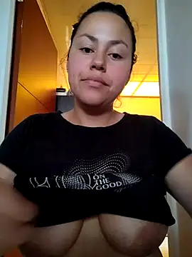 camila-titis online show from March 15, 7:31 pm