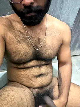 Snapshot of DJLOVE280825 chatting on November 2, 6:49 am DJLOVE280825 online show from November 2, 6:49 am