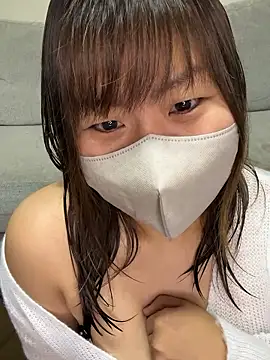 Snapshot of xxx_yuna_xxx chatting on November 8, 9:02 pm xxx yuna xxx online show from November 8, 9:02 pm