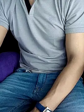 chocolate alone online show from October 30, 6:04 am