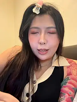 Snapshot of flower520hua chatting on October 6, 3:53 pm flower520hua online show from October 6, 3:53 pm