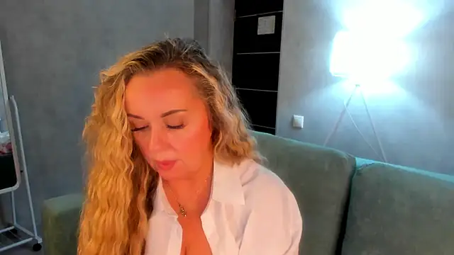 Sky Kuper online show from December 4, 11:02 pm