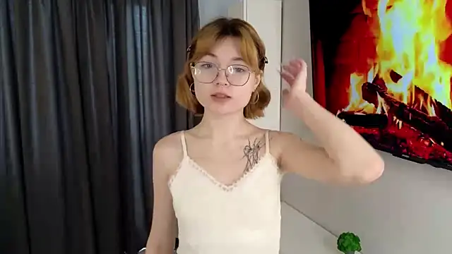 Susan Gardner online show from March 18, 8:06 am