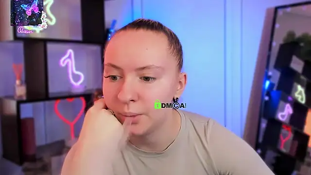 mila glow1 online show from March 6, 6:21 am