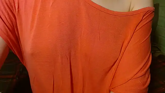 Snapshot of LorraineOSun chatting on June 13, 7:01 pm LorraineOSun online show from June 13, 7:01 pm