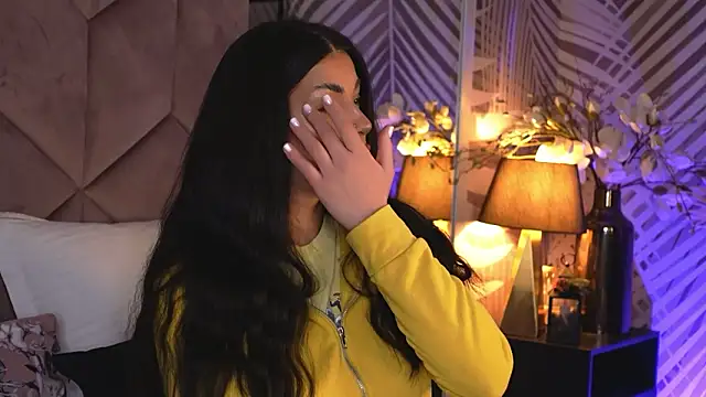 EvaRhea online show from February 9, 4:27 am