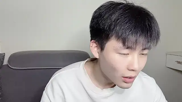 Snapshot of xiaoyang5200 chatting on November 7, 3:01 pm xiaoyang5200 online show from November 7, 3:01 pm