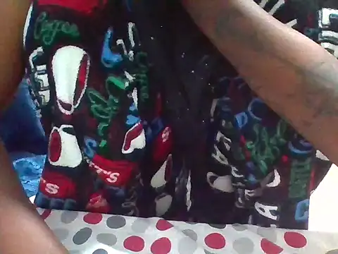 Snapshot of chocolatebarbiee chatting on September 18, 9:39 pm chocolatebarbiee online show from September 18, 9:39 pm