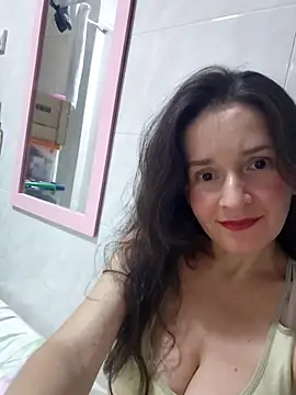 Snapshot of _anita_rojas chatting on April 12, 5:01 am anita rojas online show from April 12, 5:01 am