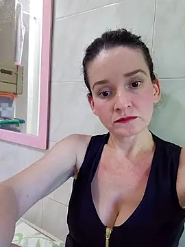 Snapshot of _anita_rojas chatting on April 19, 8:22 pm anita rojas online show from April 19, 8:22 pm