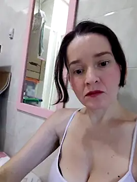 Snapshot of _anita_rojas chatting on April 29, 2:32 pm anita rojas online show from April 29, 2:32 pm
