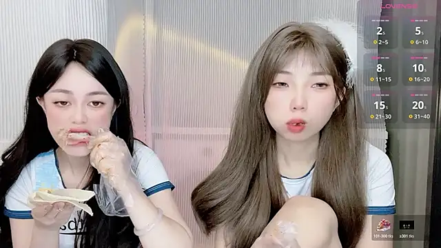 Snapshot of Janisa__PZ chatting on November 4, 10:58 am Janisa PZ online show from November 4, 10:58 am