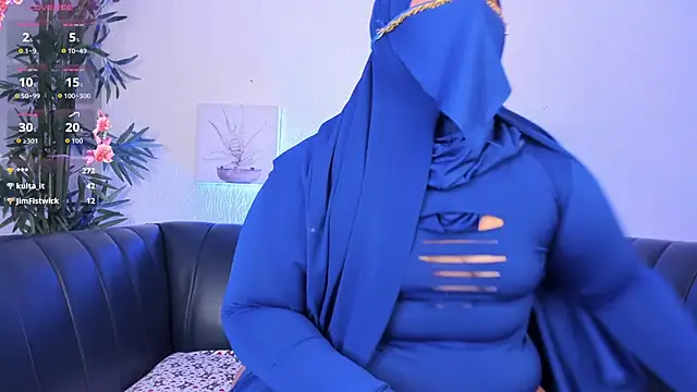 samanee konn online show from September 23, 7:06 pm