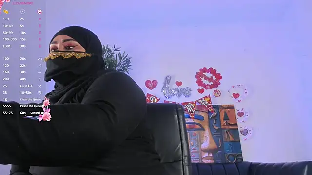Snapshot of samanee_konn chatting on May 28, 11:57 pm samanee konn online show from May 28, 11:57 pm