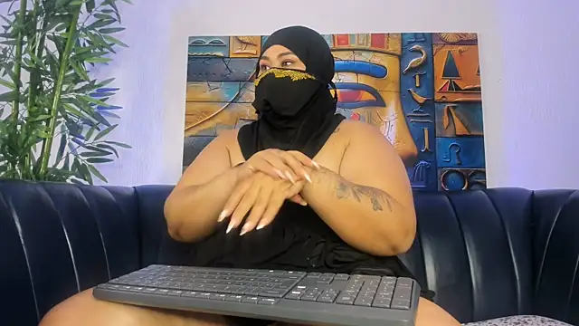 samanee konn online show from June 26, 10:19 am