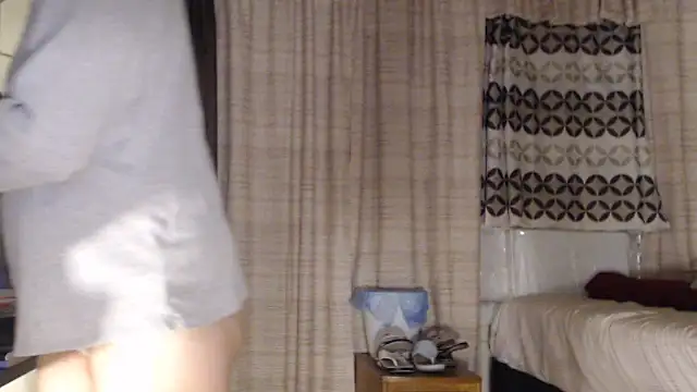 Snapshot of ANALTRAINING4U2 chatting on October 20, 5:19 am ANALTRAINING4U2 online show from October 20, 5:19 am