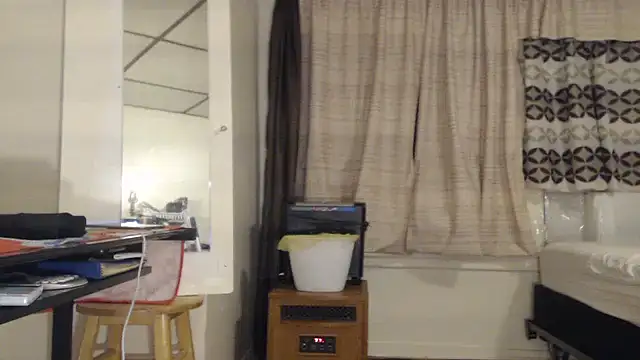 ANALTRAINING4U2 online show from December 18, 2:28 am