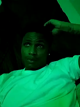 Snapshot of Dropdingo chatting on November 25, 3:28 am Dropdingo online show from November 25, 3:28 am