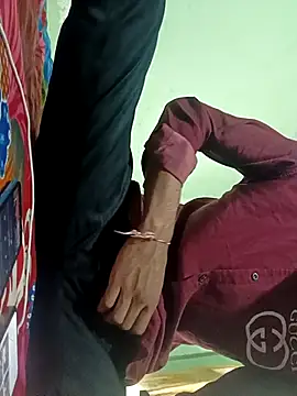 Snapshot of uniquesexyboy5689 chatting on October 8, 7:50 am uniquesexyboy5689 online show from October 8, 7:50 am