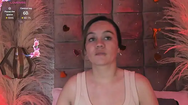 Sky Junne online show from February 16, 6:04 pm