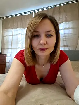 Snapshot of VeroLoverx chatting on April 9, 12:32 pm VeroLoverx online show from April 9, 12:32 pm