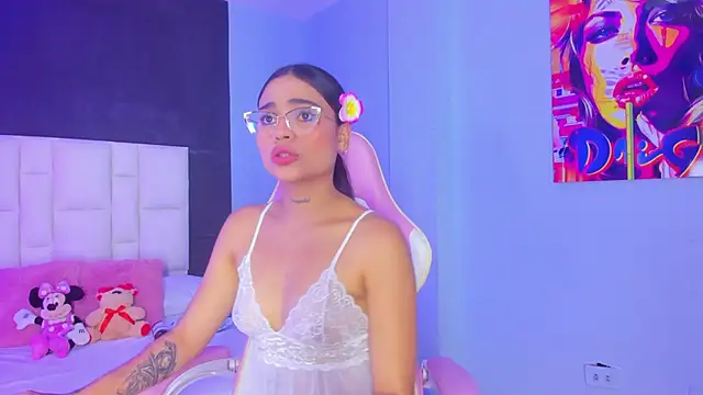 SammyRose  online show from September 25, 8:23 pm