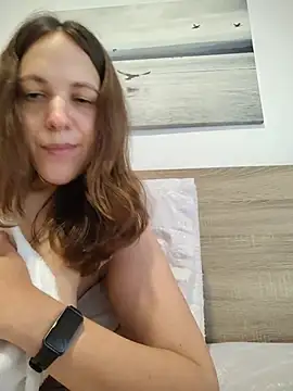 lauflor online show from July 28, 12:48 pm