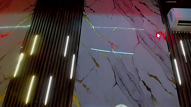 VictoriaDuart online show from December 17, 7:53 pm