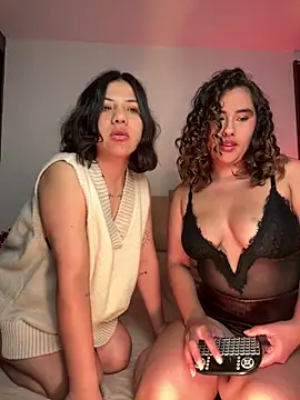  Sara london  online show from May 25, 12:38 am