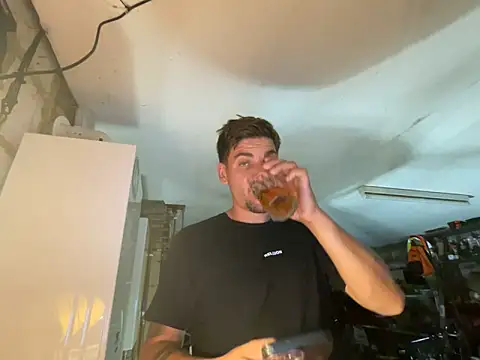 str8boyx online show from June 7, 7:28 pm