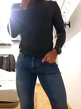 Latinfogoso84 online show from November 18, 6:56 pm