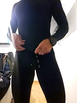 Latinfogoso84 online show from November 23, 7:46 pm