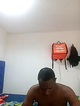 Snapshot of MackMacKenzie chatting on September 17, 1:35 pm MackMacKenzie online show from September 17, 1:35 pm