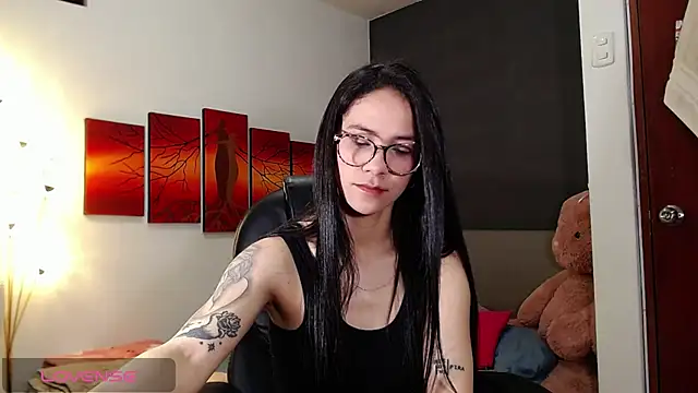 Snapshot of Ashley_olivares chatting on November 2, 8:33 pm Ashley olivares online show from November 2, 8:33 pm