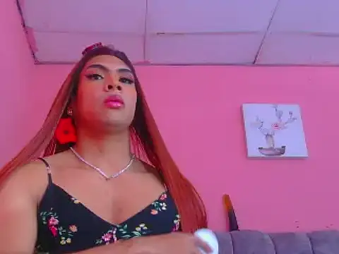 Snapshot of Coral_Santana_x chatting on September 12, 3:12 pm Coral Santana x online show from September 12, 3:12 pm