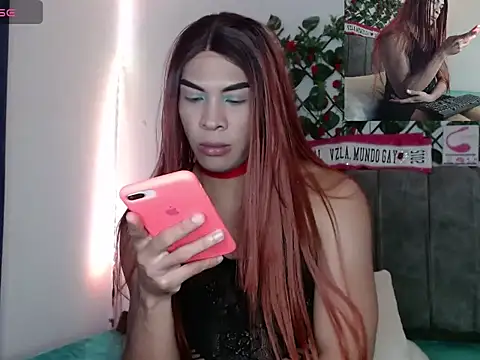 Snapshot of Coral_Santana_x chatting on November 27, 4:31 pm Coral Santana x online show from November 27, 4:31 pm