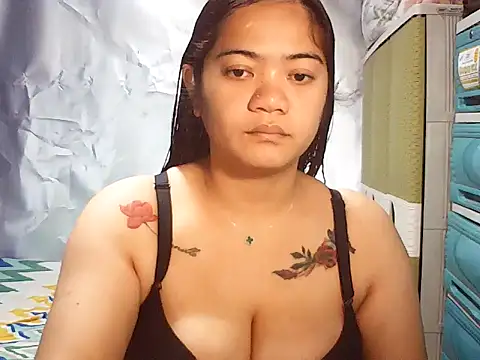 Snapshot of sexylhane chatting on December 3, 4:53 am sexylhane online show from December 3, 4:53 am