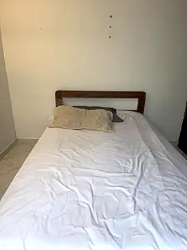 Soe Love online show from October 4, 3:32 pm