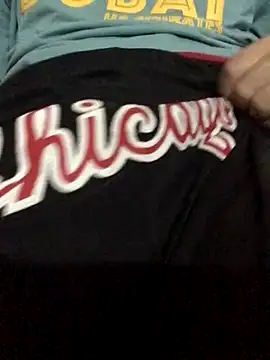 FlungBergenia online show from November 6, 7:26 pm