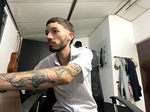 sarabiaarevalo online show from October 18, 4:26 am