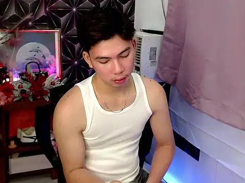 ursweet jade online show from November 20, 10:48 am